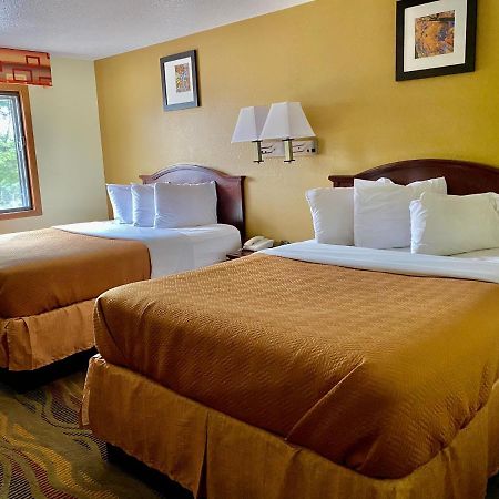 Travelodge By Wyndham La Porte/Michigan City Area Ngoại thất bức ảnh