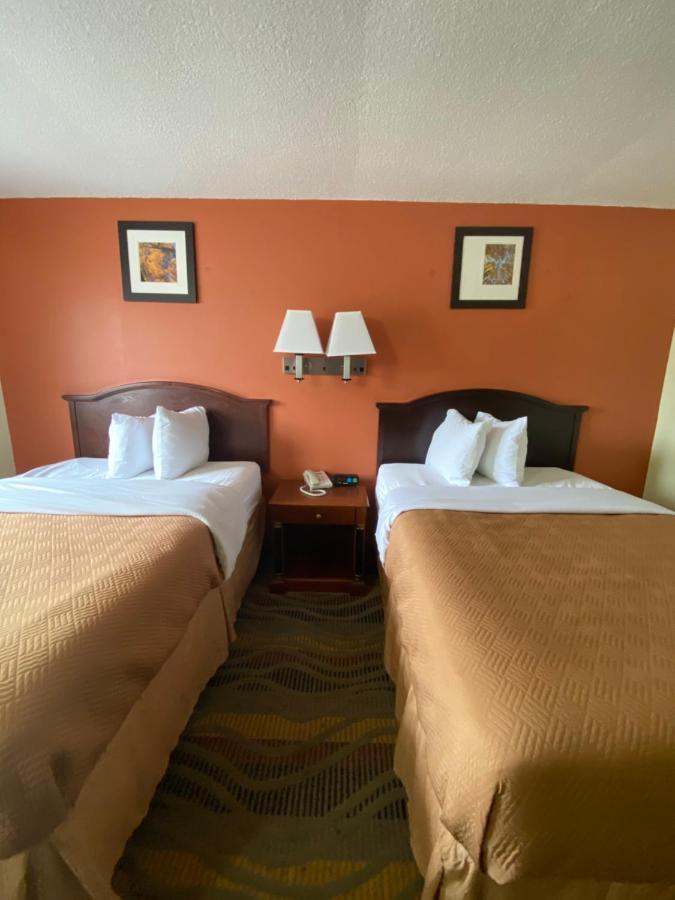 Travelodge By Wyndham La Porte/Michigan City Area Ngoại thất bức ảnh
