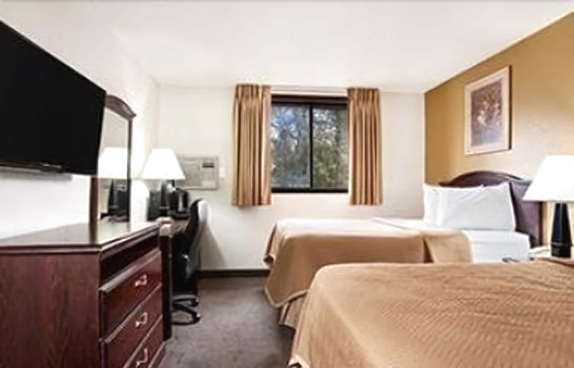 Travelodge By Wyndham La Porte/Michigan City Area Ngoại thất bức ảnh