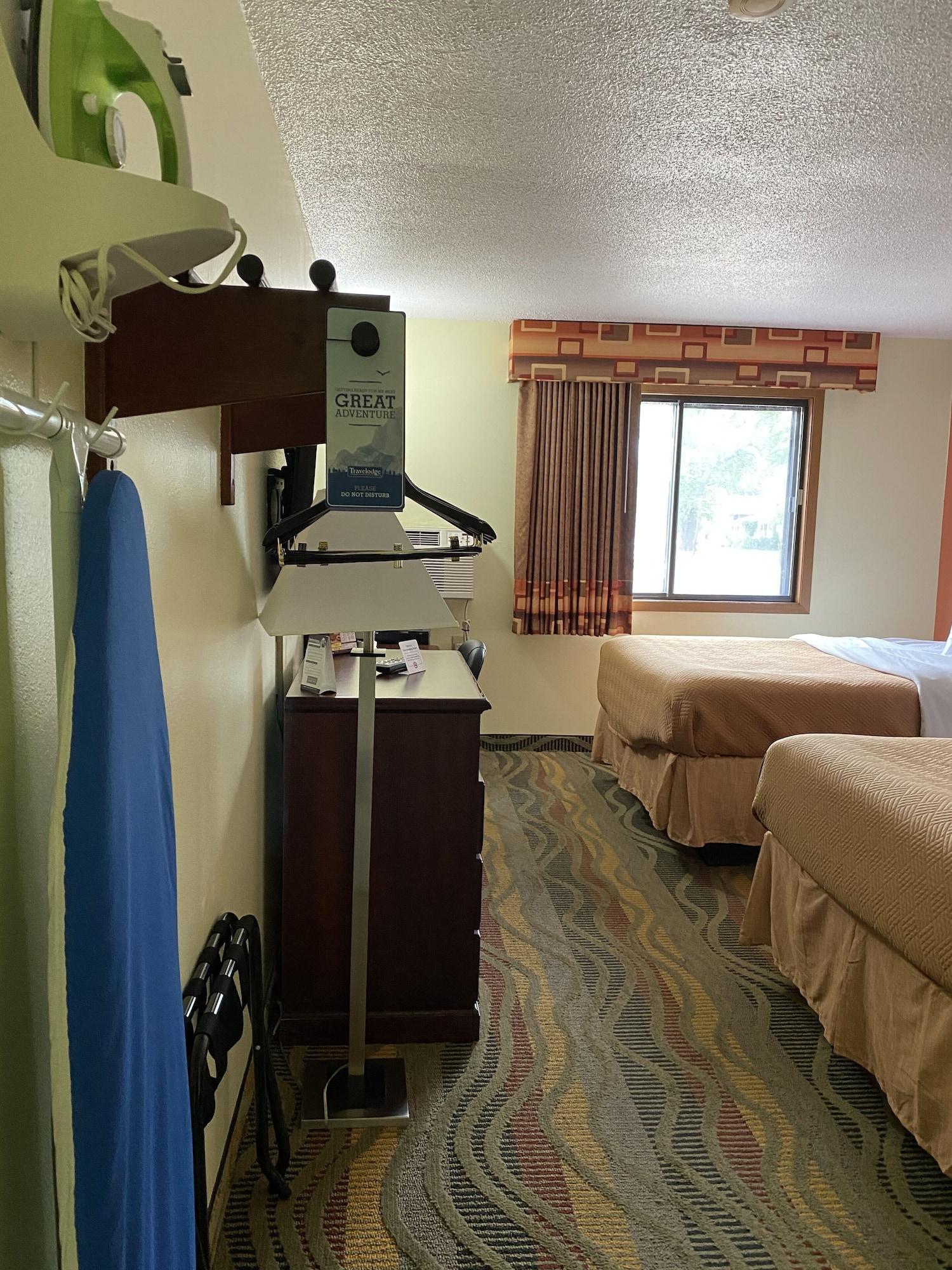 Travelodge By Wyndham La Porte/Michigan City Area Ngoại thất bức ảnh